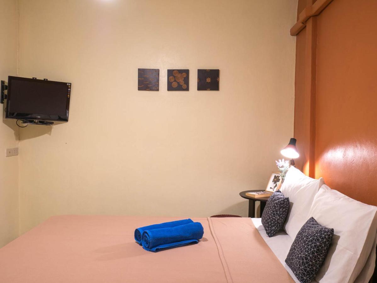Chan Cha La 99 Hostel Bangkok Exterior photo